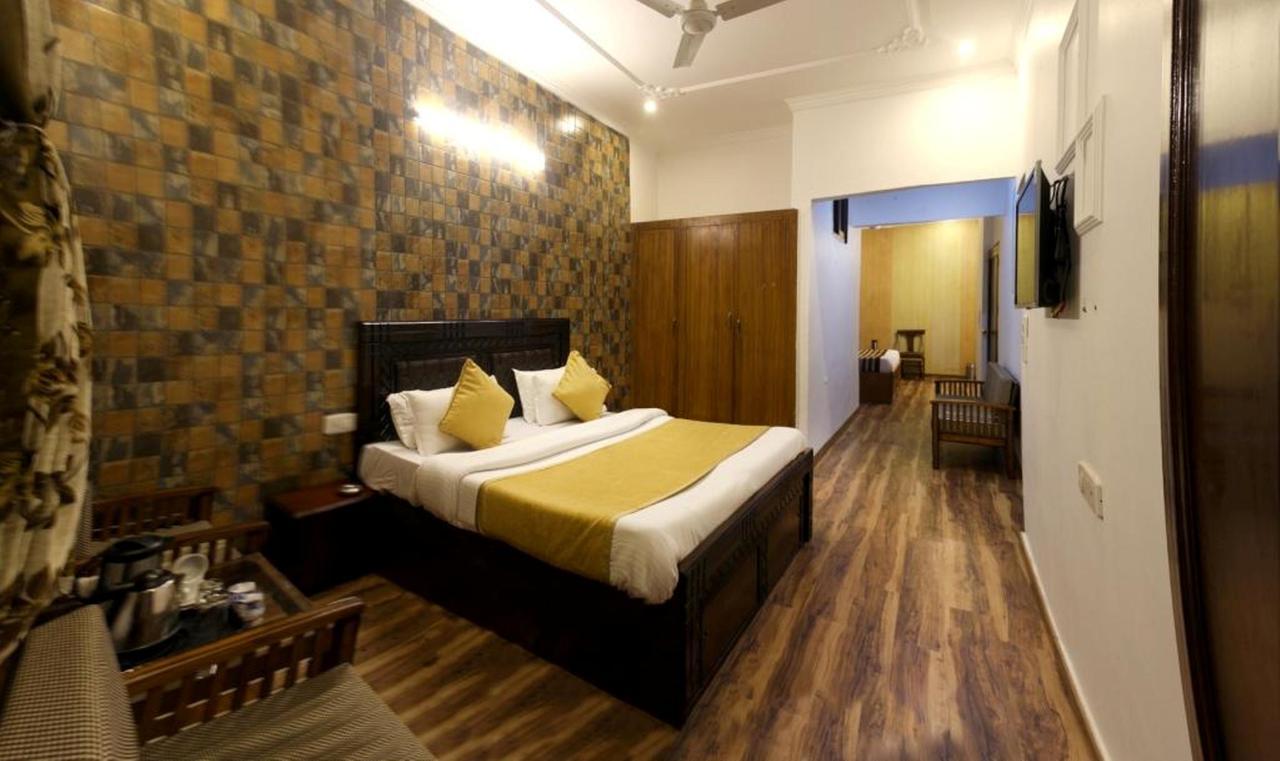 Divyansh Hotel Dharamshala Ngoại thất bức ảnh