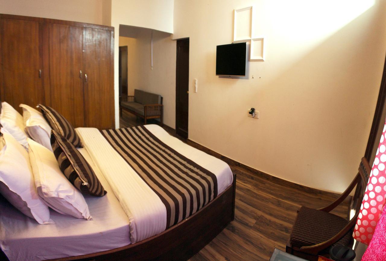 Divyansh Hotel Dharamshala Ngoại thất bức ảnh