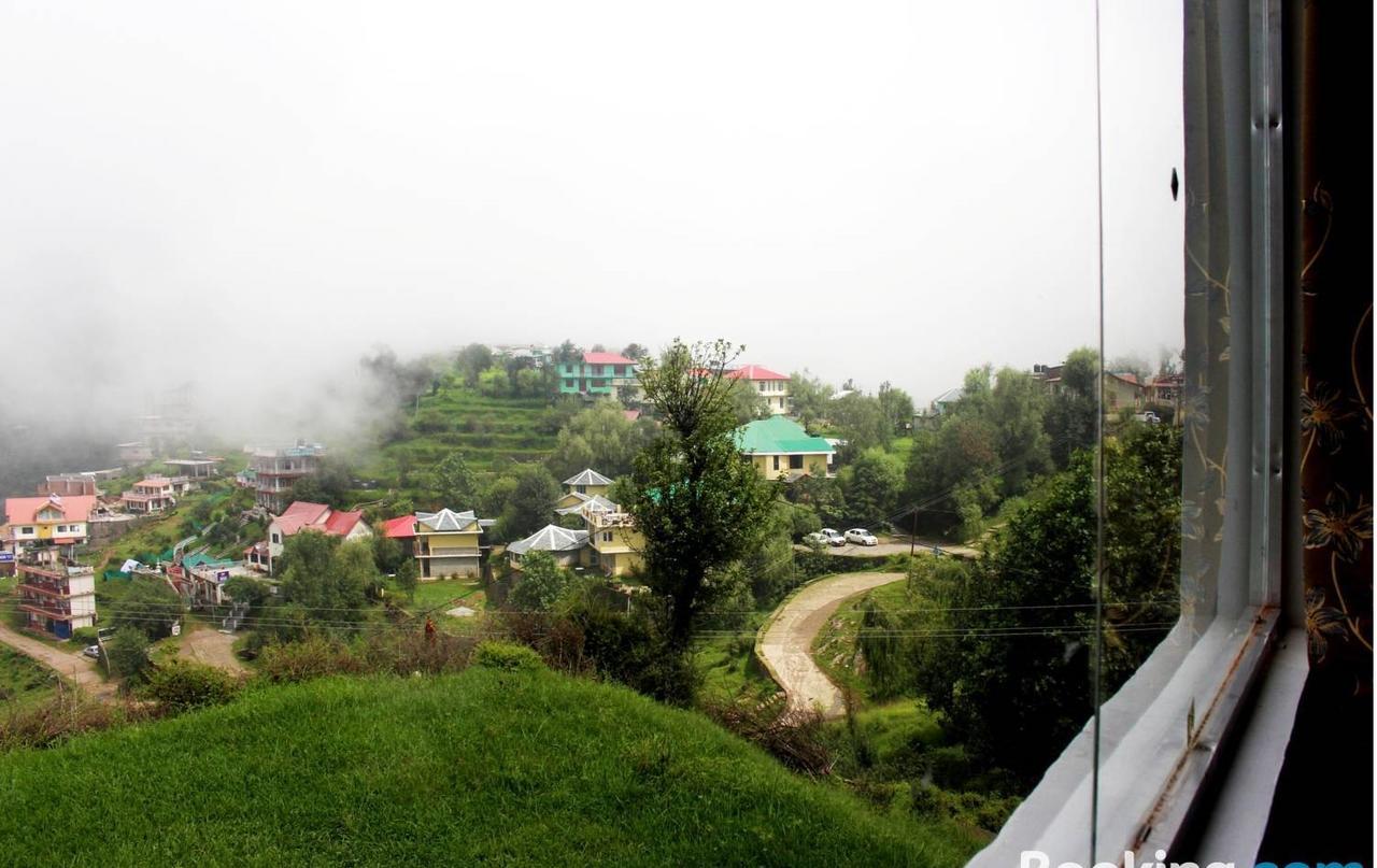 Divyansh Hotel Dharamshala Ngoại thất bức ảnh