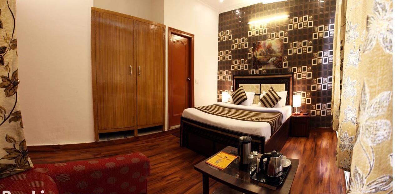 Divyansh Hotel Dharamshala Ngoại thất bức ảnh
